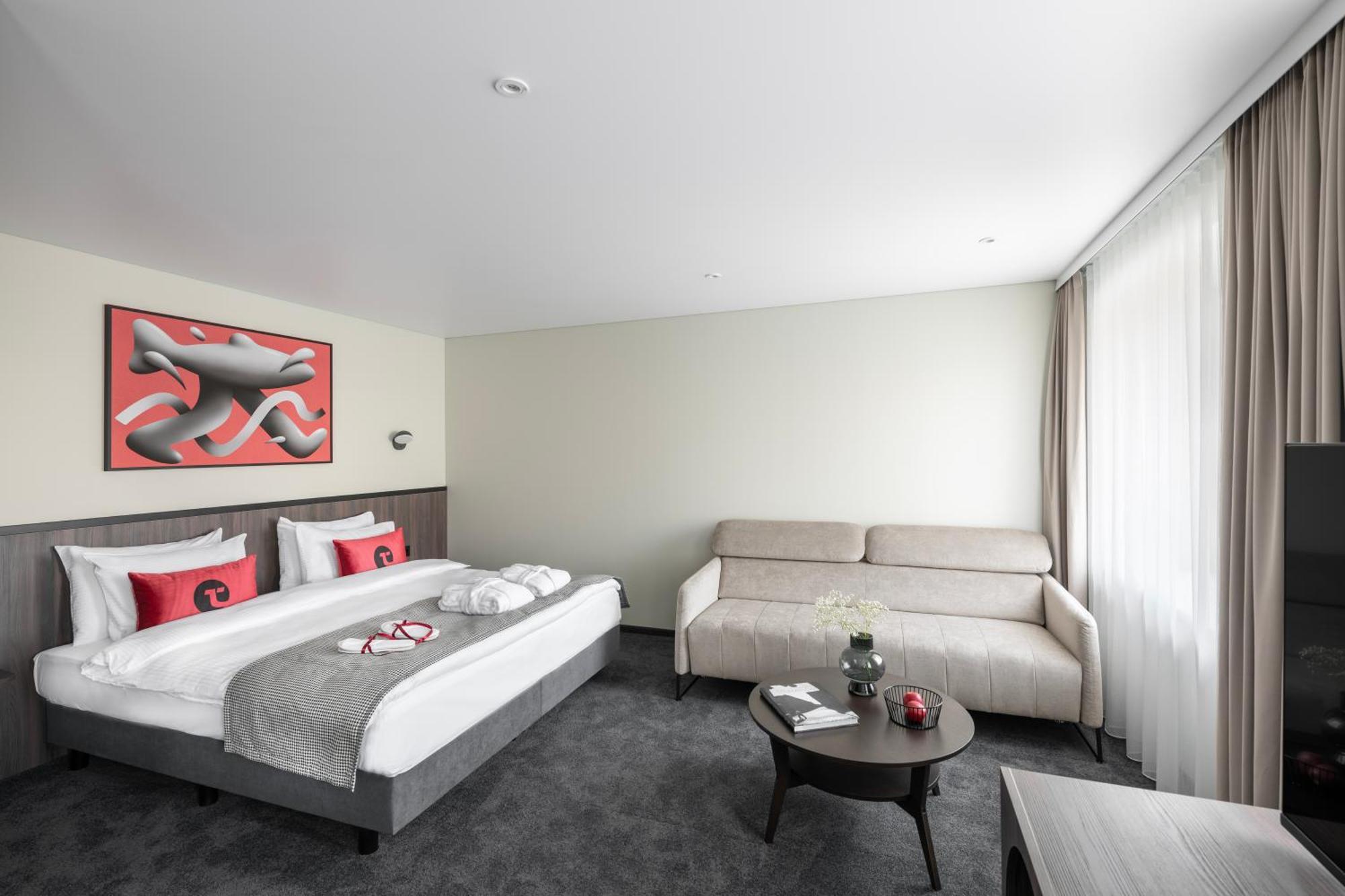 Taurage Hotel Luaran gambar