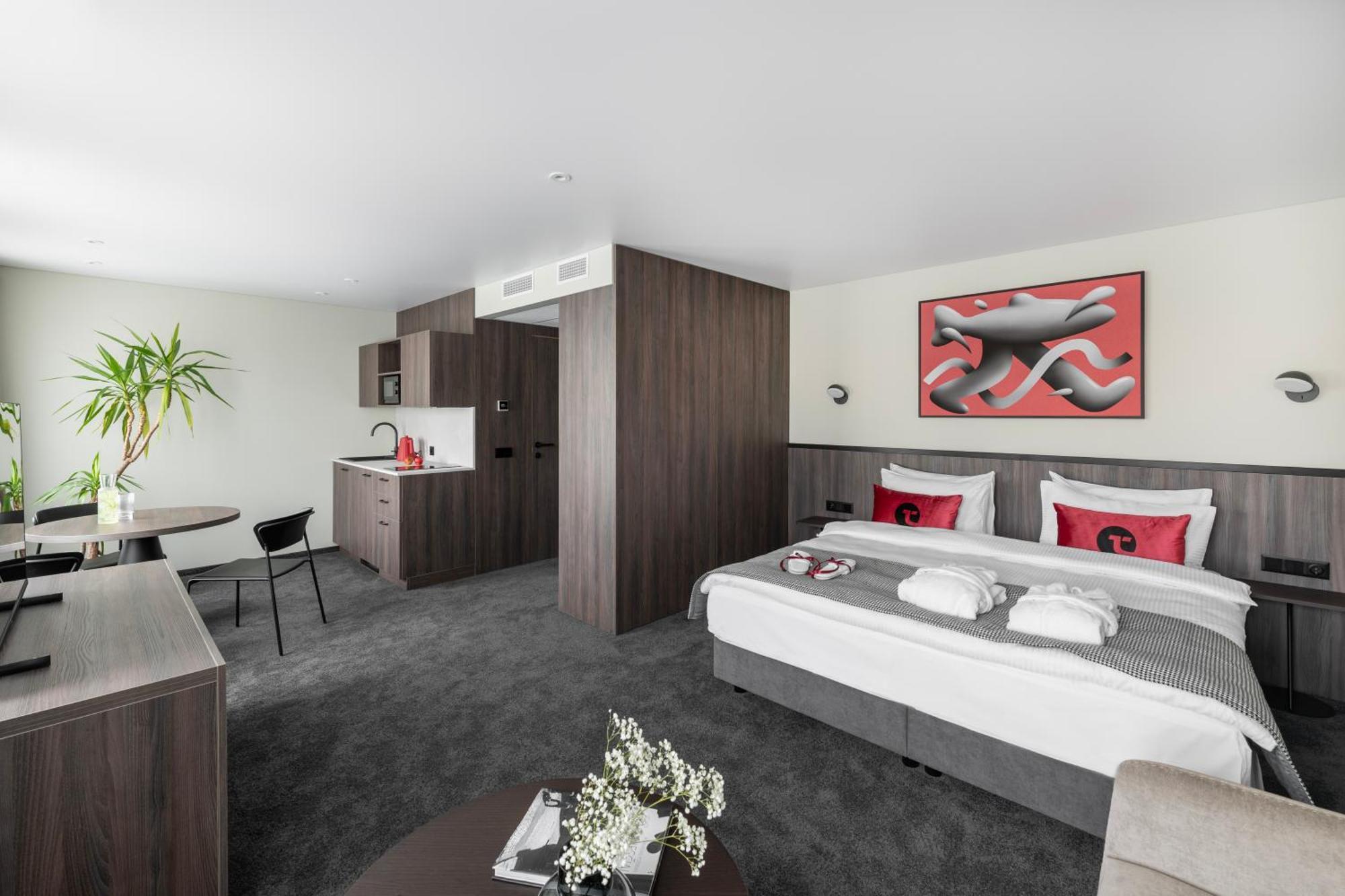Taurage Hotel Luaran gambar