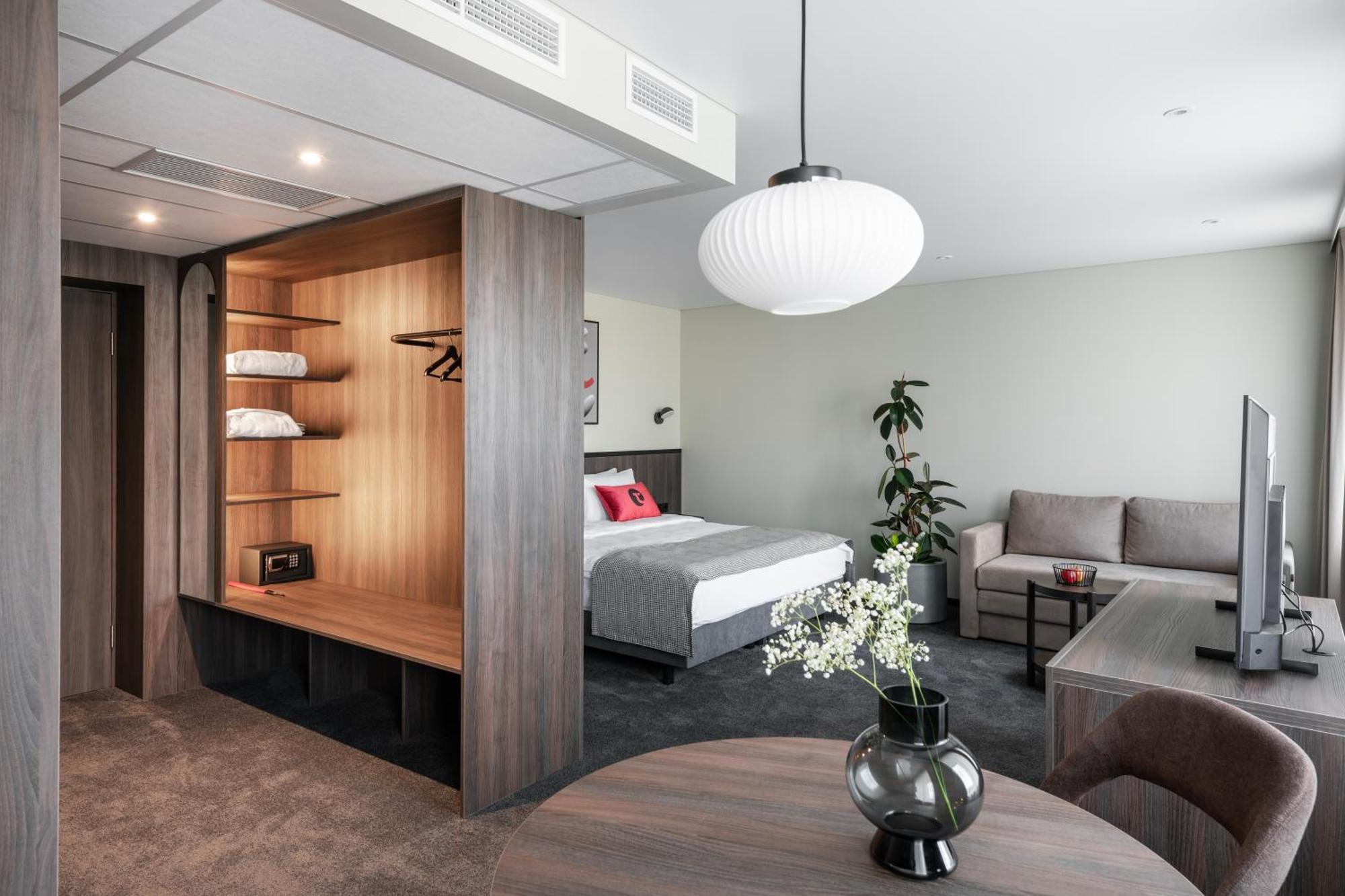Taurage Hotel Luaran gambar